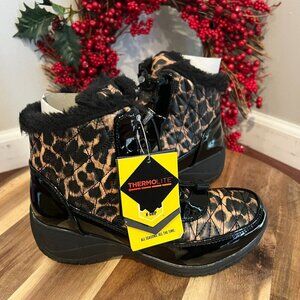 Khombu Women's Slip on Molly Pull On Snow Boots 7M Leopard